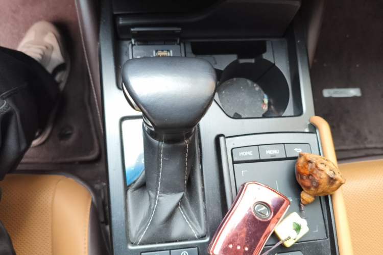 Used Lexus ES 2020 260 Excellence Edition Gear Lever