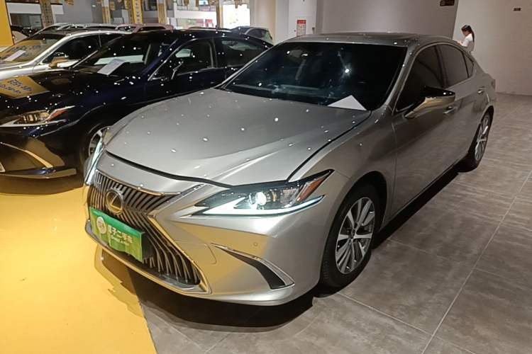 Used Lexus ES 2020 200 Luxury Edition Guazi used car, China used car export, Used car for sale, Used  cars, Cheapest cars for sale