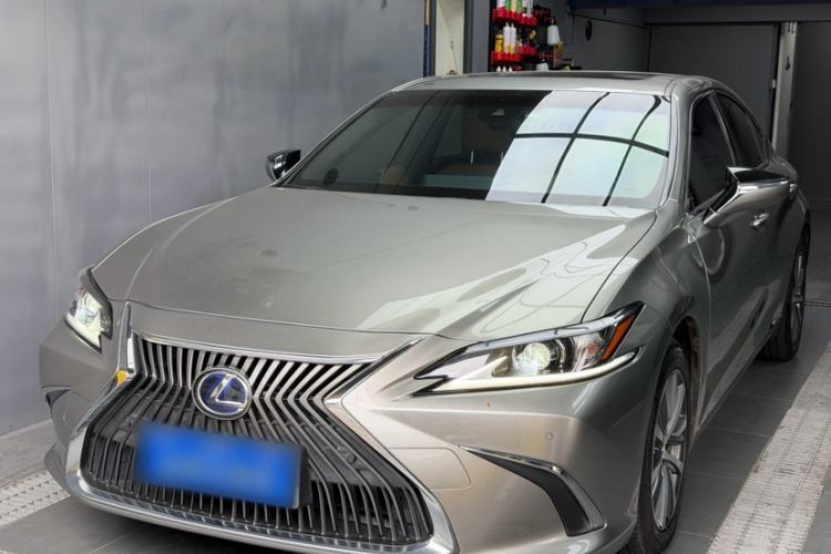 Used Lexus ES 2020 300h Premier Edition Guazi used car, China used car export, Used car for sale, Used  cars, Cheapest cars for sale