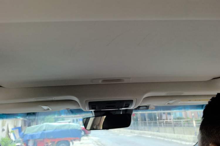 Used Lexus ES 2020 300h Premier Edition Headliner