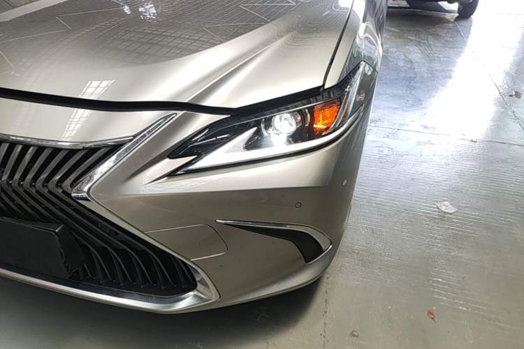 Used Lexus ES 2020 200 Excellence Edition Left Front Headlight