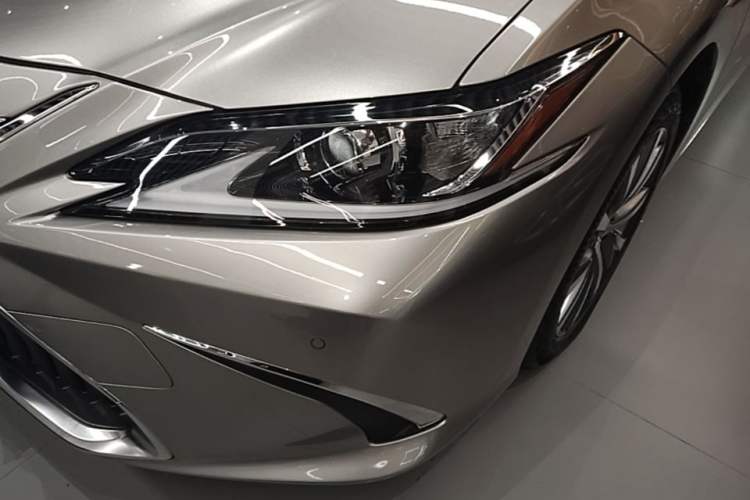 Used Lexus ES 2020 200 Excellence Edition Left Front Headlight
