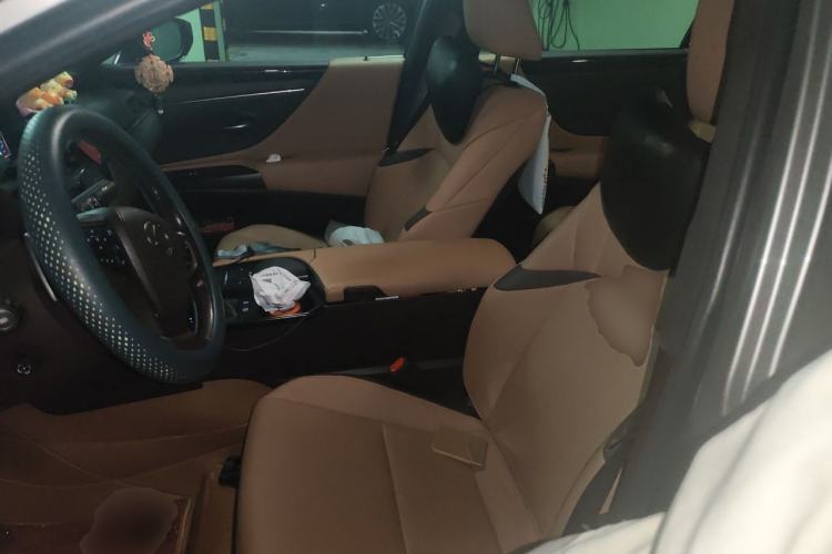 Used Lexus ES 2020 200 Excellence Edition Left Front Seat