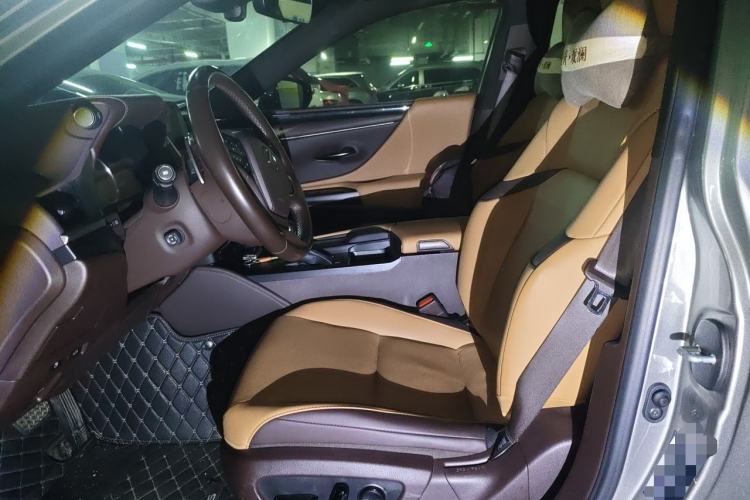 Used Lexus ES 2020 200 Excellence Edition Left Front Seat