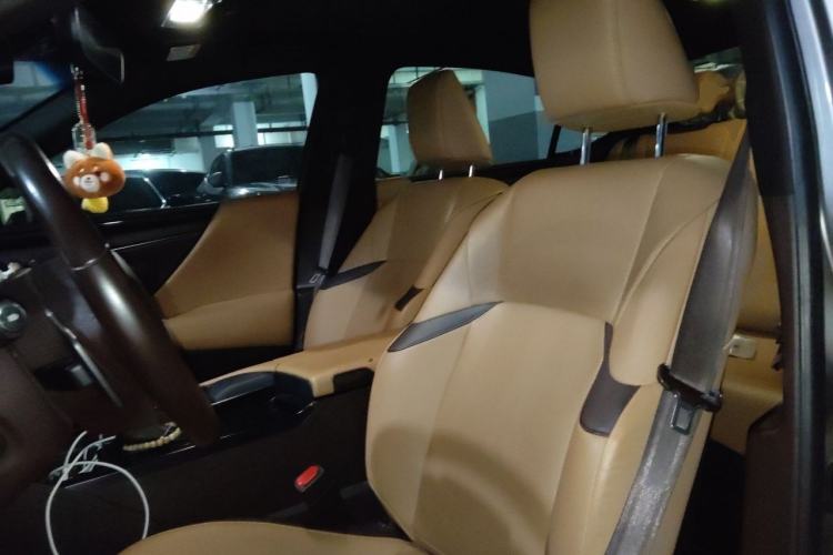 Used Lexus ES 2020 200 Excellence Edition Left Front Seat