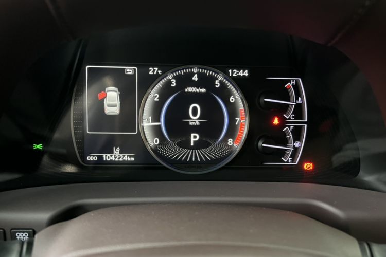 Used Lexus ES 2020 200 Excellence Edition Odometer Close Up