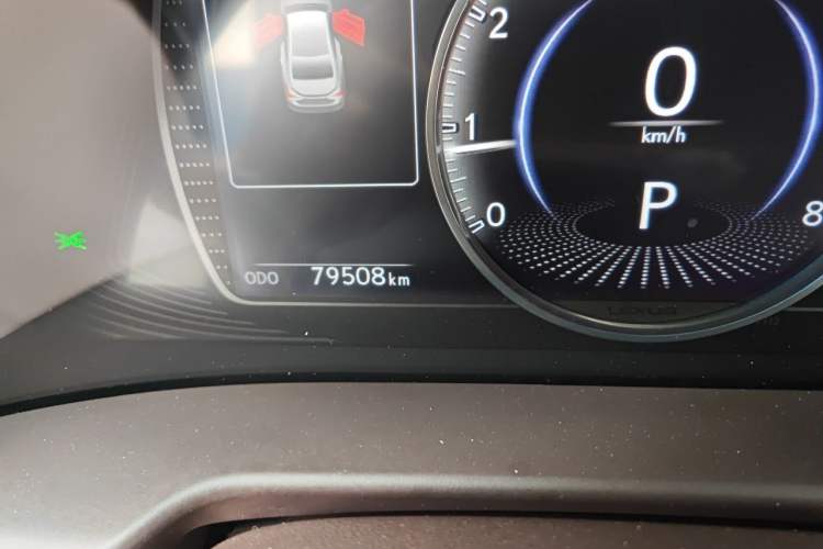 Used Lexus ES 2020 200 Excellence Edition Odometer Close Up