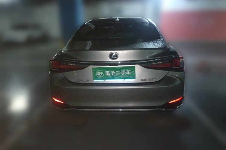 Used Lexus ES 2020 200 Excellence Edition Rear