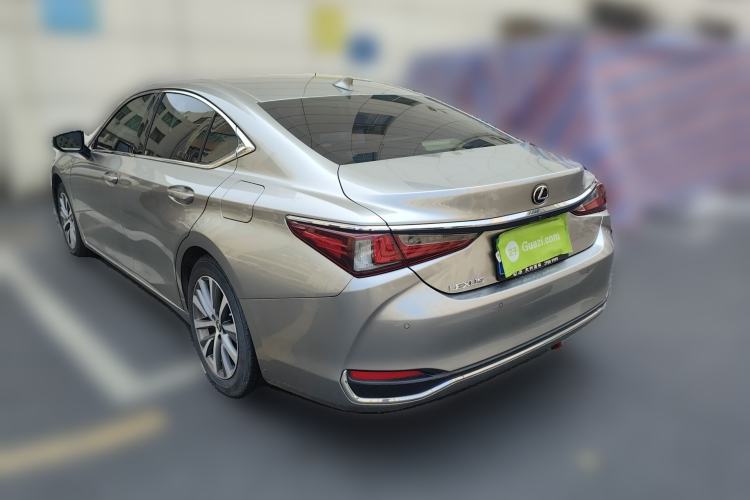 Used Lexus ES 2020 200 Excellence Edition Rear Left 45 Deg