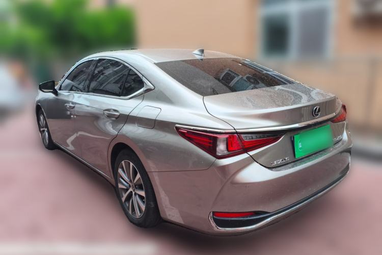 Used Lexus ES 2020 260 Excellence Edition Rear Left 45 Deg