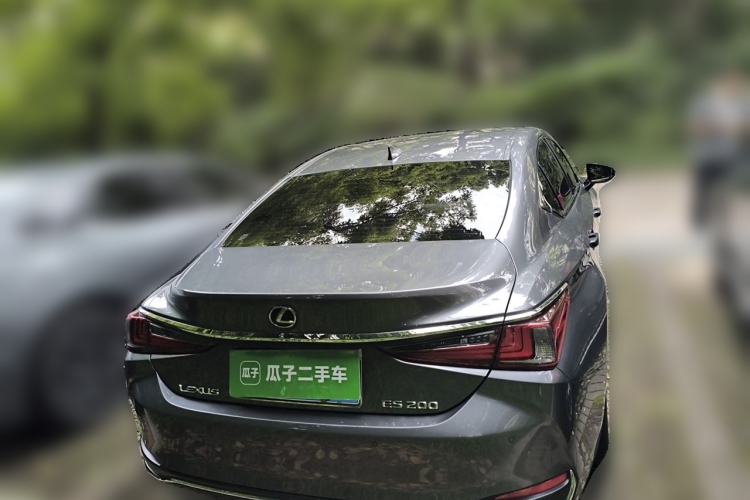 Used Lexus ES 2020 200 Excellence Edition Rear