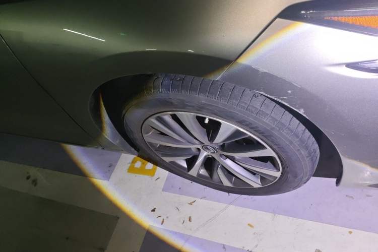 Used Lexus ES 2020 200 Excellence Edition Right Front Wheel Hub