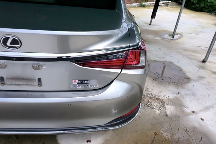 Used Lexus ES 2020 260 Excellence Edition Right Rear Taillight
