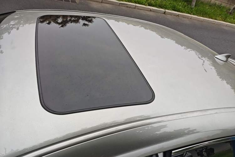 Used Lexus ES 2020 300h Premier Edition Roof