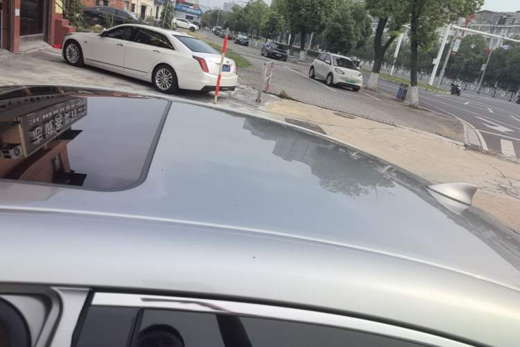 Used Lexus ES 2020 300h Premier Edition Roof