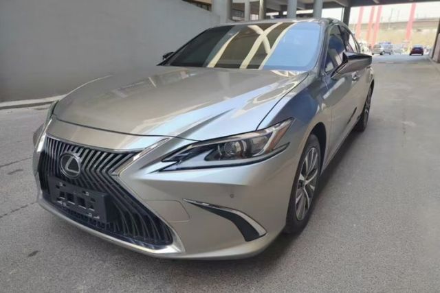 Used Lexus ES 2020 200 Excellence Edition