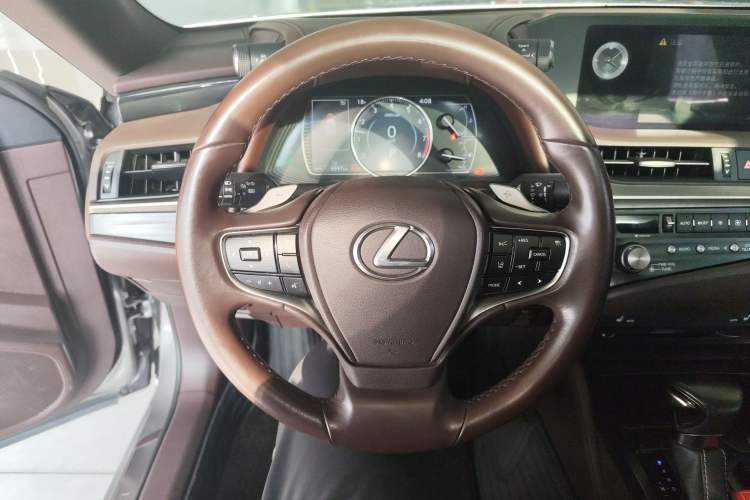 Used Lexus ES 2020 200 Excellence Edition Steering Wheel