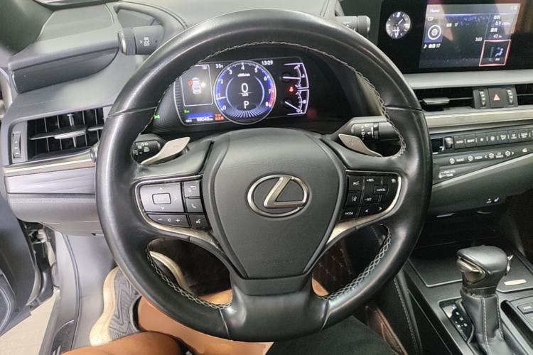 Used Lexus ES 2020 200 Excellence Edition Steering Wheel