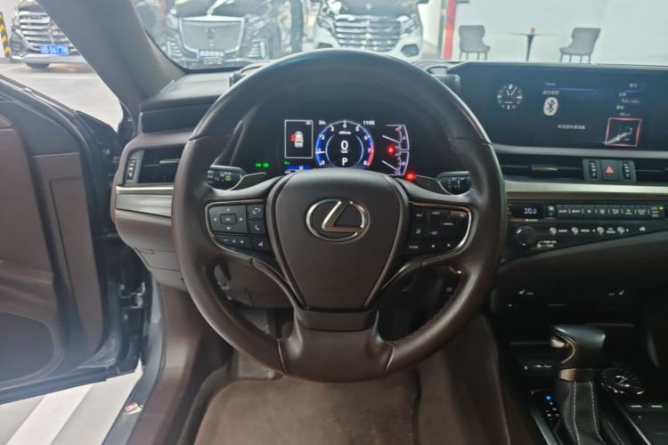 Used Lexus ES 2020 200 Excellence Edition Steering Wheel