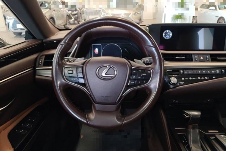 Used Lexus ES 2020 200 Excellence Edition Steering Wheel