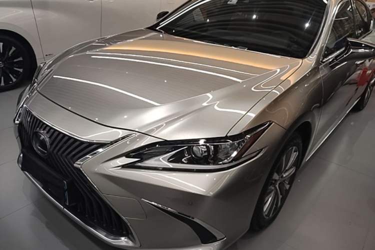 Used Lexus ES 2020 200 Excellence Edition Guazi used car, China used car export, Used car for sale, Used  cars, Cheapest cars for sale