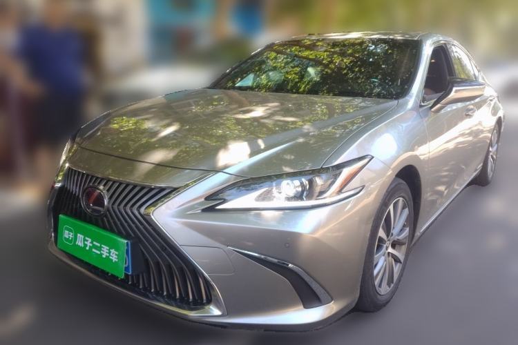 Used Lexus ES 2020 300h Premier Edition Guazi used car, China used car export, Used car for sale, Used  cars, Cheapest cars for sale