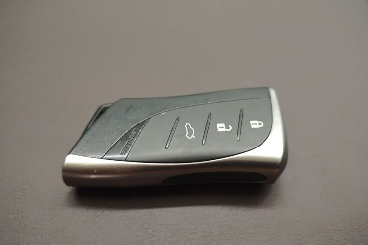 Used Lexus ES 2020 200 Excellence Edition Vehicle Key