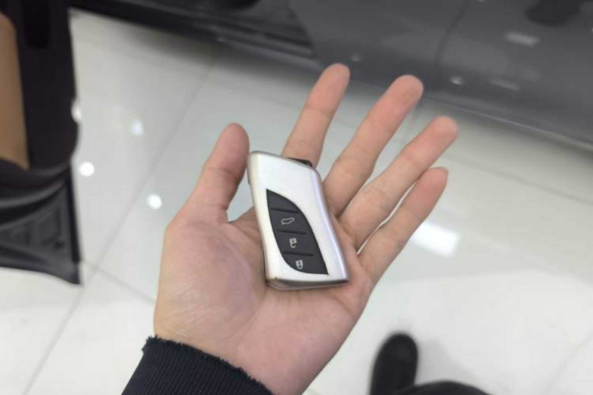 Used Lexus ES 2020 200 Luxury Edition Vehicle Key