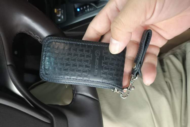Used Lexus ES 2020 300h Premier Edition Vehicle Key