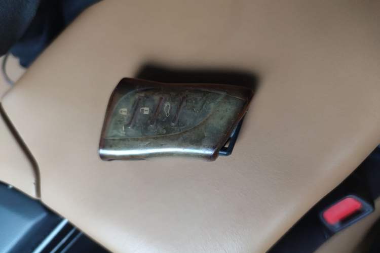 Used Lexus ES 2020 300h Premier Edition Vehicle Key