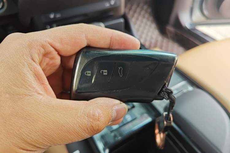 Used Lexus ES 2020 200 Excellence Edition Vehicle Key