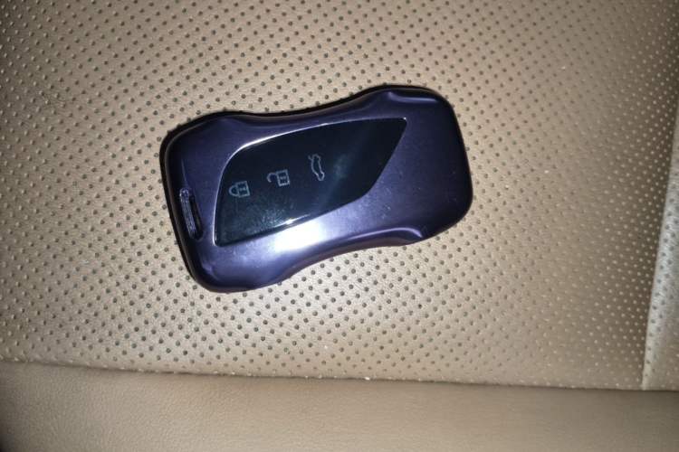 Used Lexus ES 2020 200 Excellence Edition Vehicle Key