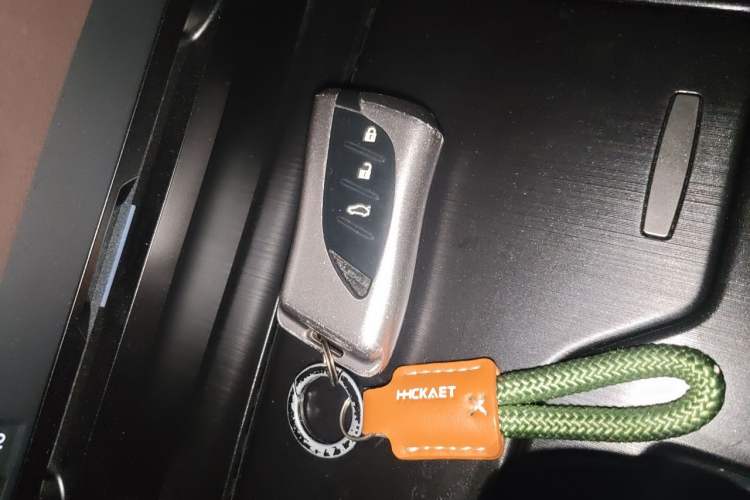 Used Lexus ES 2020 200 Excellence Edition Vehicle Key