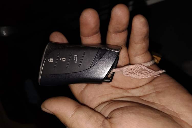 Used Lexus ES 2020 200 Excellence Edition Vehicle Key