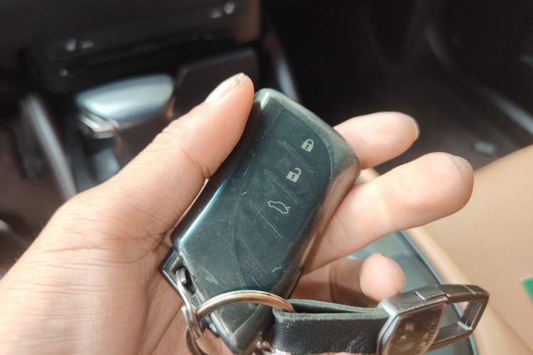 Used Lexus ES 2020 200 Luxury Edition Vehicle Key
