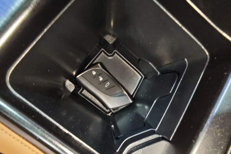 Used Lexus ES 2020 200 Excellence Edition Vehicle Key
