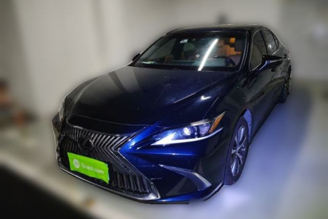 Used Lexus ES 2020 200 Excellence Edition