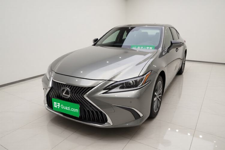 Lexus ES 2020 200 Excellence Edition usata Guazi used car, China used car export, Used car for sale, Used  cars, Cheapest cars for sale