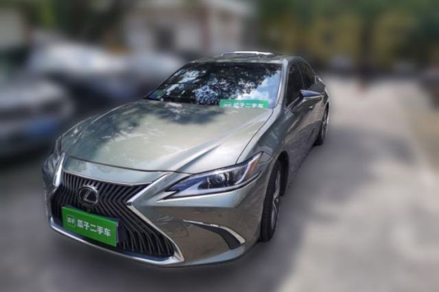 Używany Lexus ES 2020 200 Excellence Edition