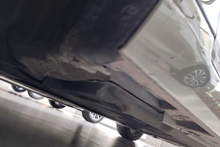 Used Lexus ES 2020 300h Premier Edition Chassis Front Left