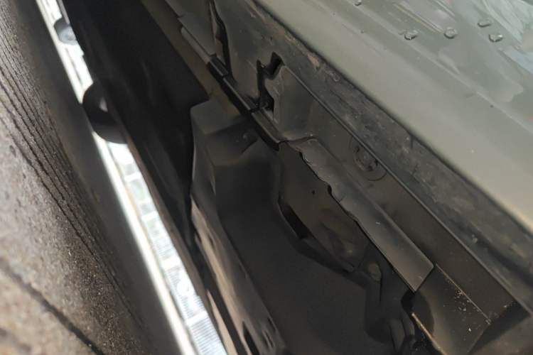 Used Lexus ES 2020 300h Premier Edition Chassis Rear Left