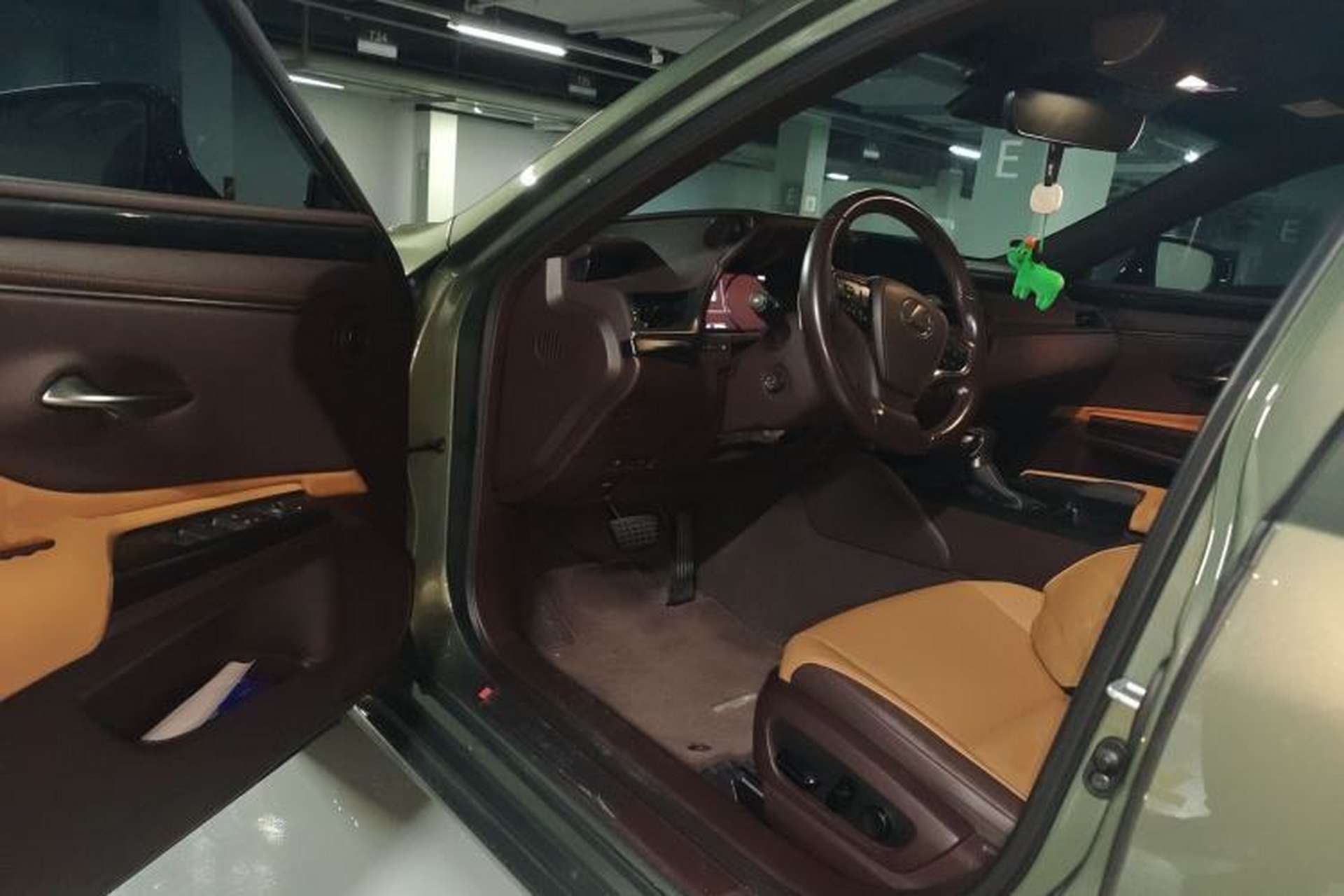 Used Lexus ES 2020 200 Excellence Edition Driver Seat