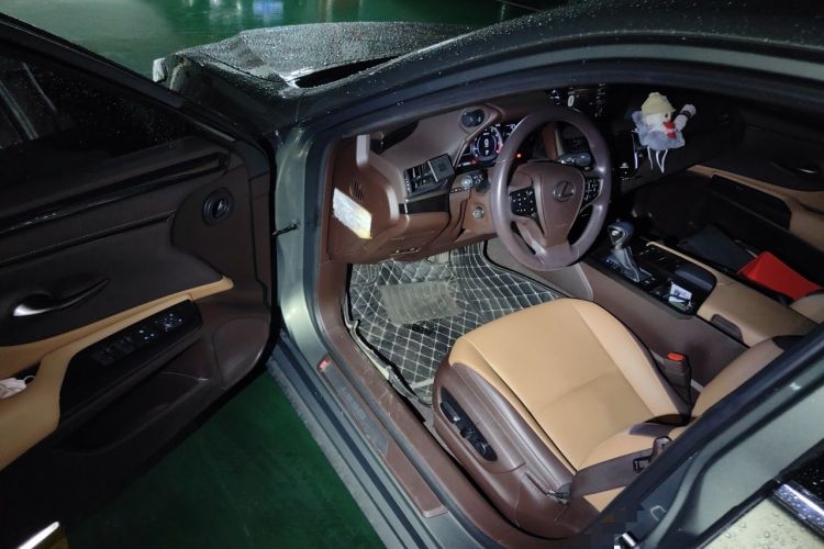 Used Lexus ES 2020 200 Excellence Edition Driver Seat