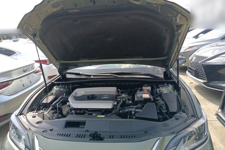 Used Lexus ES 2020 200 Excellence Edition Engine Bay