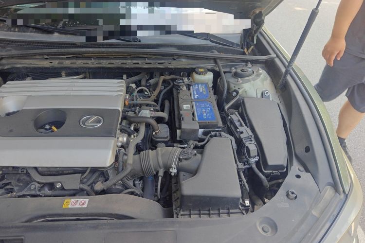 Used Lexus ES 2020 200 Excellence Edition Engine Bay Left