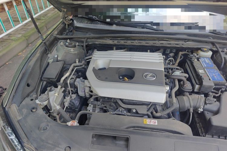 Used Lexus ES 2020 200 Excellence Edition Engine Bay Right
