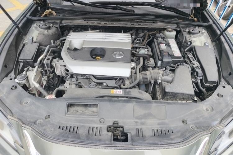 Used Lexus ES 2020 200 Excellence Edition Engine Bay