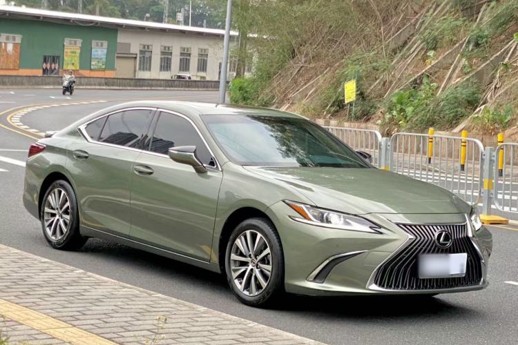 Used Lexus ES 2020 200 Excellence Edition Exterior 1