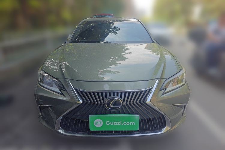 Used Lexus ES 2020 200 Excellence Edition Exterior 1
