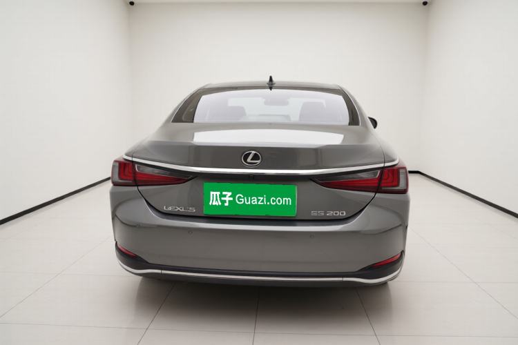 Used Lexus ES 2020 200 Excellence Edition Exterior 4